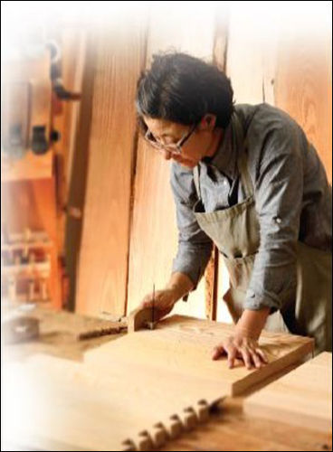 사랑방가구 및 인테리어 목공예품 전시(유진경 소목장)