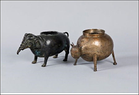 Lot. 50, <상준ㆍ희준>, Bronze, Brass, ①38.3x13.8x20.6(h)cm ②27x18.3x21(h)cm, 추정가 8십만-2백만 원