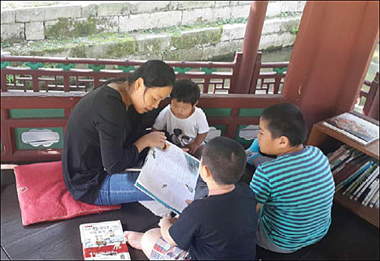 2016 행사 현장(창덕궁 존덕정)