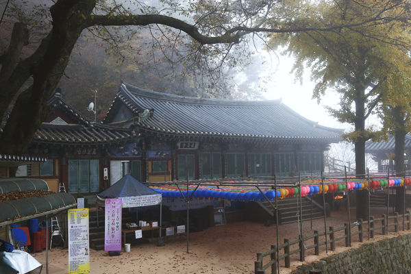 고란사 주불전 극락전