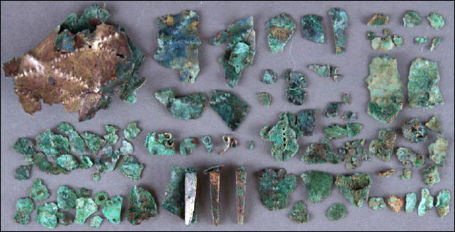 출토유물 - 금동신발 조각