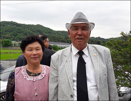 김용창 지사 순국 당시 7살이었던 동생 김용무는 올해 80살의 노인이 되었다. 형에 대한 그리움을 얘기하는 김용무 선생 내외