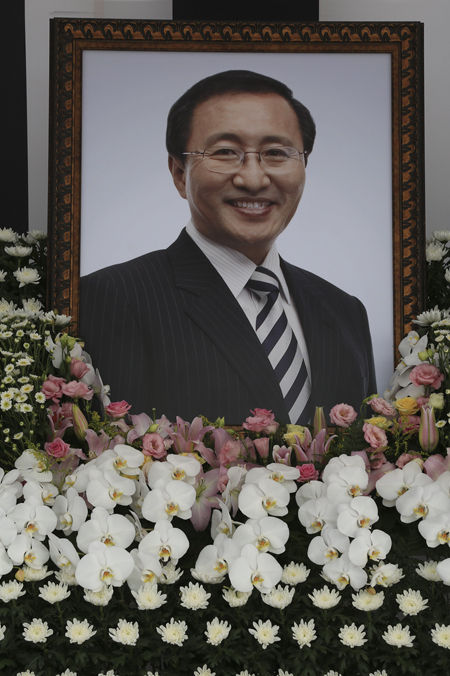 생사를 가른 고인의 생전모습, 이 모습이 영결식장에 걸릴 것을 생각못했을 것.