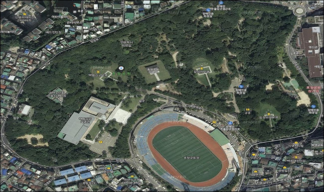현 효창공원 위성지도