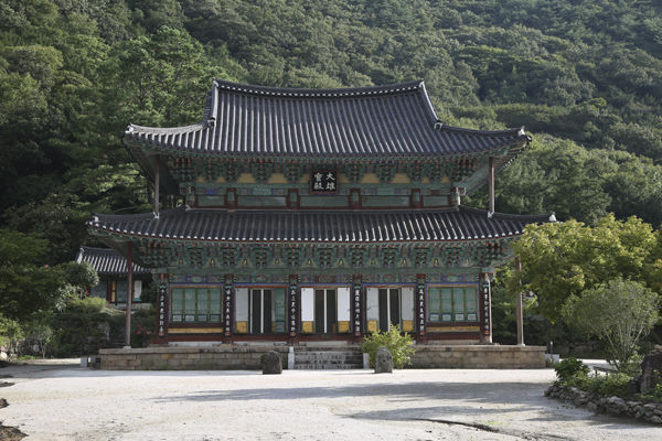 대웅보전 정면