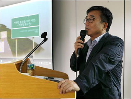 《겨레말큰사전》 남북공동편찬사업회 한용운 편찬실장