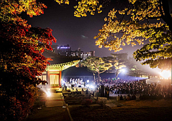 창경궁 통명전 고궁음악회 현장(한국문화재재단 주관)