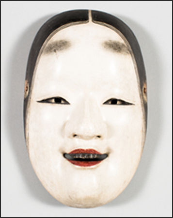 노(能) 가면 <고히메(小姬)>, 에도시대 17세기 후반, 나무에 채색