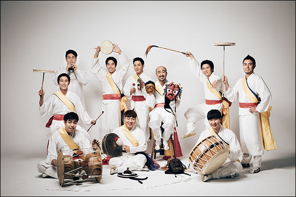 연희집단 ‘The 광대’