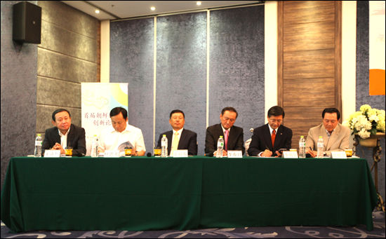 북경조선족기업가협회 회장단