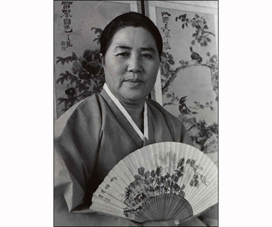고 박초월 명창(한국학중앙연구원)