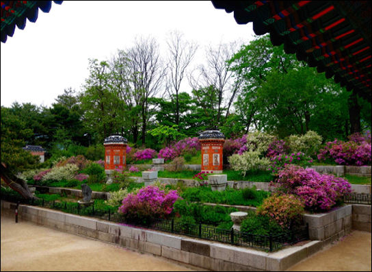 경복궁 아미산 꽃계단전경