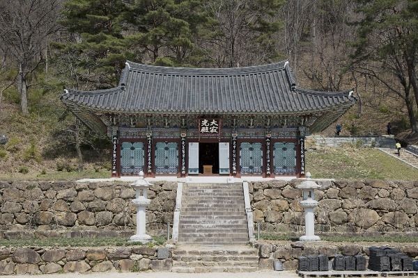 연곡사의 주불전 대적광전