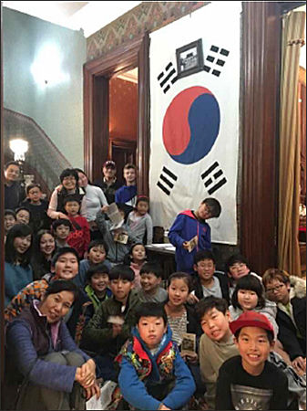 ‘기쁨의 한국학교’ 학생들 방문 현장(2018년 12월)
