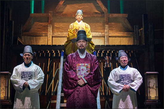 뮤지컬 <스웨그에이지 : 외쳐, 조선!>의 한 장면 ⓒ 홍보 주식회사 랑, 더웨이브