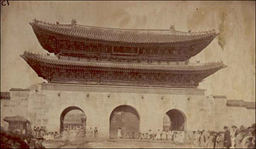 미국 스미소니언 박물관 소장 사진(1893년 9월 이전에 촬영)