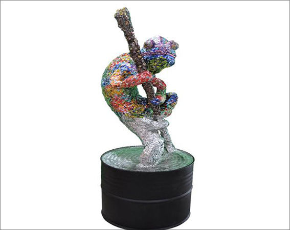 상실, 황명훈 / 가로길이 : 75cm / 세로길이 : 95 cm / 높이 : 180 cm / 무게 : 50kg / 알류미늄캔, 드럼통