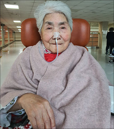 1년 9개월째 입원 치료중인 이 시대의 마지막 여성독립운동가 오희옥 생존 애국지사의 투병 중인 모습