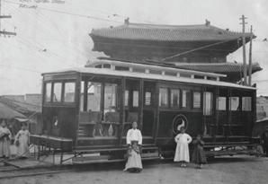 한성을 달렸던 대한제국기 전차,(1900년 도입 모델),일반용 전차, 1902년, 한국전력공사 전기박물관