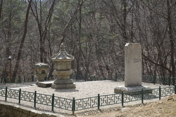보각국사의 승탑, 탑비, 석등
