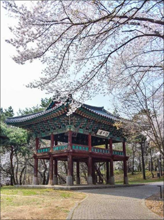 영일루 전경