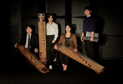 '뛰어지는 사람’ (연주자 공동 작곡) / 아쟁 남성훈, 피리ㆍ전자음악 박준형, 가야금 박지현, 거문고 황진아