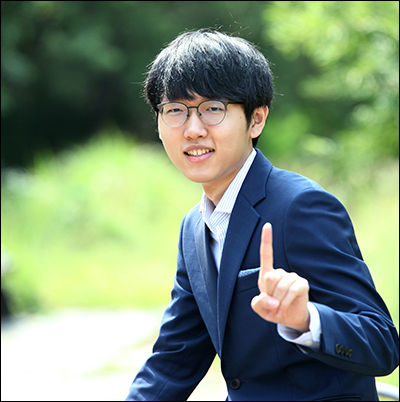 소외계층 어린이들을 위해 1,000만원을 기부한 신진서 9단