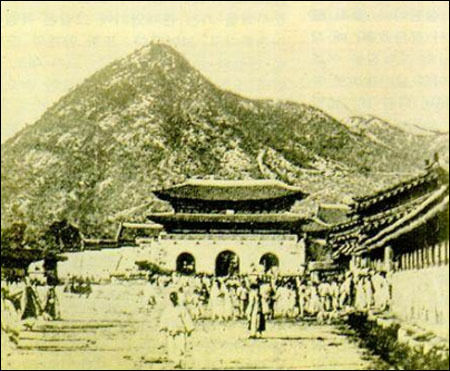 1892~1894년 광화문과 의정부 앞 모습