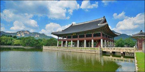 경회루 여름 전경