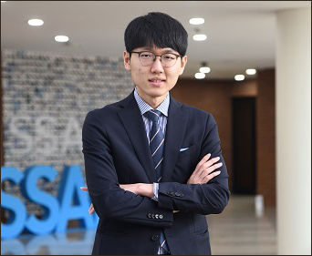 9달 연속 순위 1위 질주하고 있는 신진서 9단