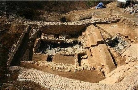 거열산성 1차성 집수시설 전경