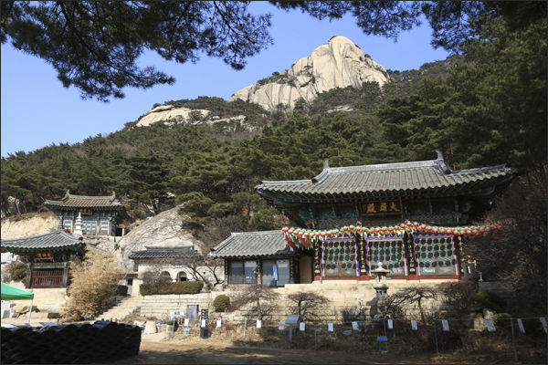 팥죽전설이 전해지는 오봉산 석굴암(최우성 기자)
