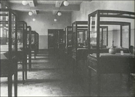 1939년 '이왕가미술관' 전시실 내부 사진