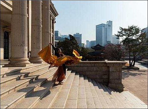 석조전 정문 계단