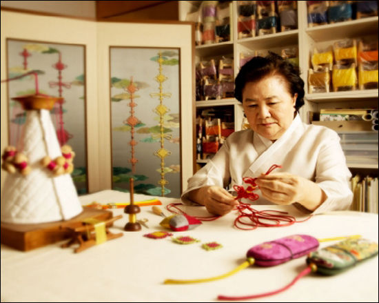 매듭장 김혜순 보유자