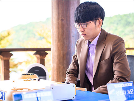 17달 연속 1위를 지킨 신진서 9단