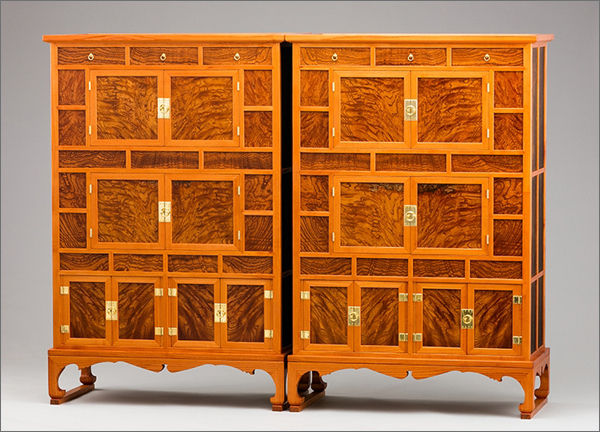 삼층원앙장(쌍), 참죽나무ㆍ느티나무ㆍ오동나무, 1,700 x 420 x 1,050(mm)