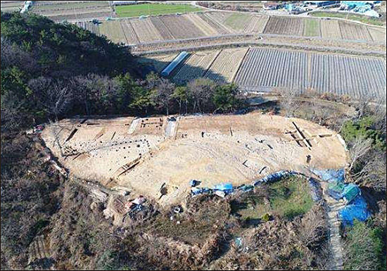 함안 아라가야 추정 왕궁지 (국립가야문화재연구소)