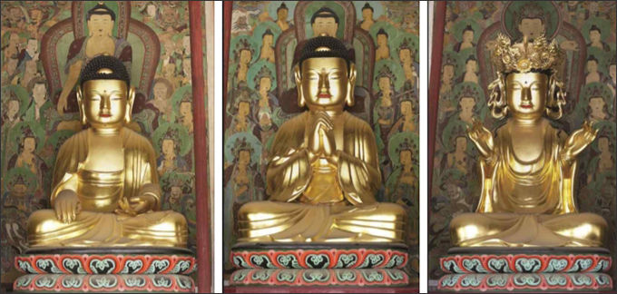 국보 < 구례 화엄사 목조비로자나삼신불좌상> (*왼쪽부터 석가여래불-비로자나불-노사나불)