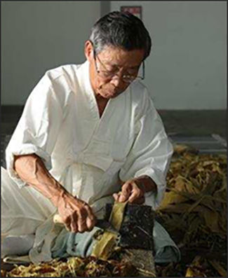 김삼식 한지장 보유자 인정 대상자