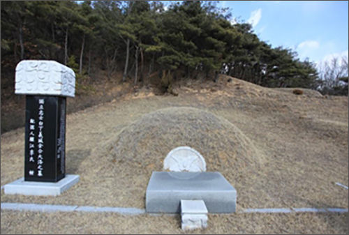 백하 김대락 묘소