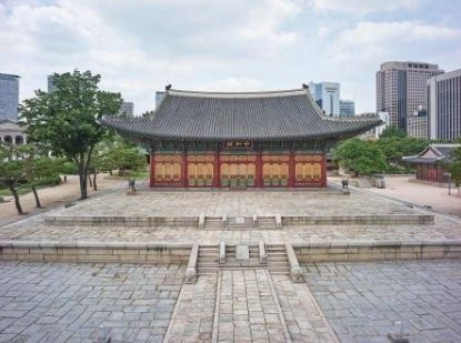 중화전 전경