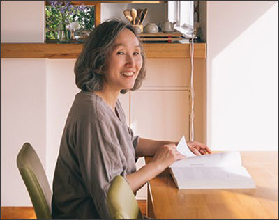 "‘기마인물상도기’는 주전자가 아니라 등잔이다"라고 주장한 김정수