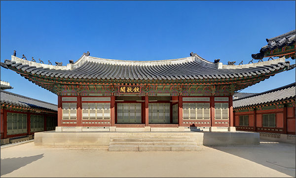장영실(蔣英實)이 지은 흠경각(欽敬閣)