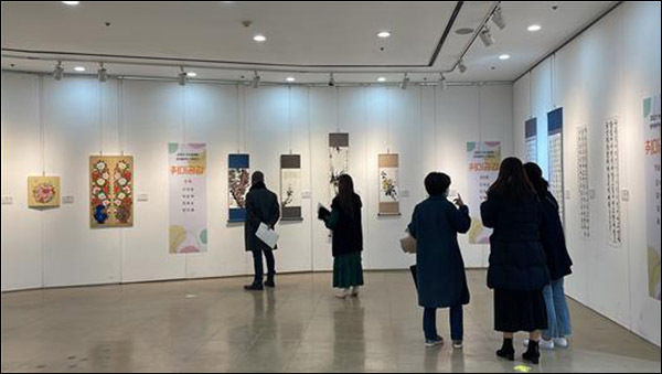 2021 연수문화원 창작동아리 기획전시 현장 모습