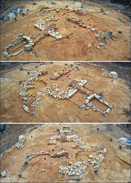 연조리 토석제단 전경( 남동에서, ②남서에서, ③북에서)