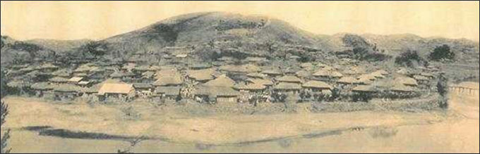 삼척도호부 관아지의 객사 – 조선총독부 유리건판사진(1915년)