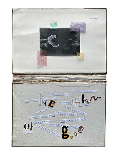 문일현,<good bye>, 58X38cm, 혼합매체