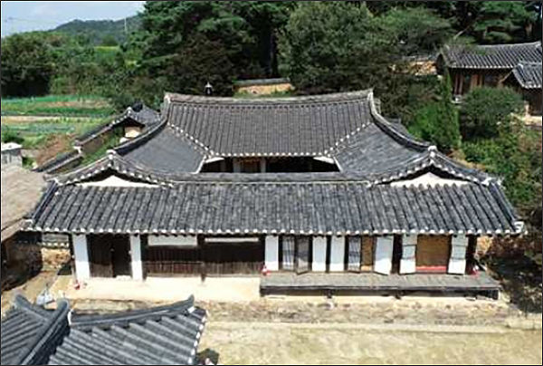 본채