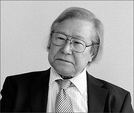 히로나카 헤이스케 교수